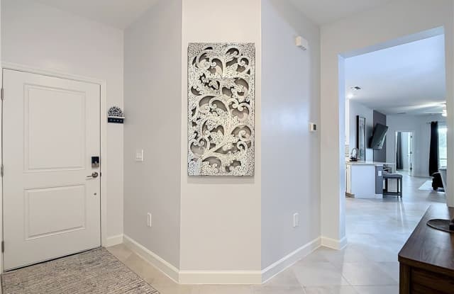 18814 Copperhead Court N Gallery 4