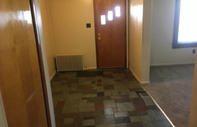 608 Depot St 1st floor - 608 Depot Street, Scranton, PA 18509