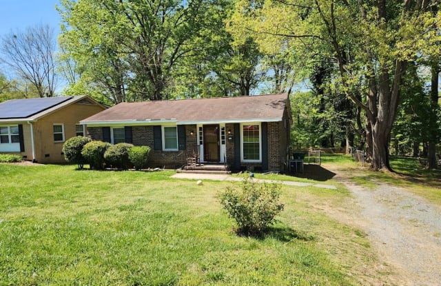 3432 Sargeant Drive - 3432 Sargeant Drive, Charlotte, NC 28217