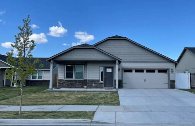 Beautiful 3 Bedroom Home in Moses Lake photos photos