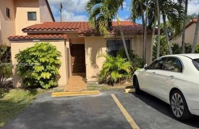 3804 SW 79th Ave photos photos