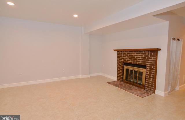15115 CARDIN PLACE Gallery 2