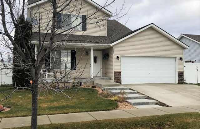 THE LANDINGS AT WATERFORD TWO STORY HOME (P#353) photos photos