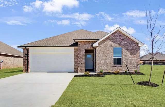 Beautiful 4-Bedroom Yukon Home with Study, 3 Full Baths & Fenced Backyard photos photos