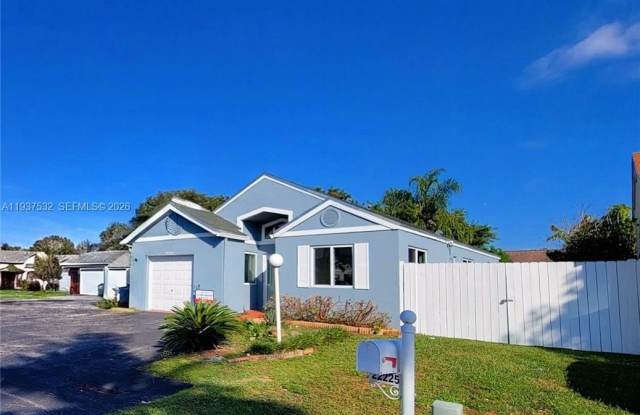 22225 SW 100th Ave photos photos