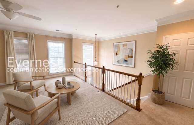 2372 Brookmoor Lane Gallery 2