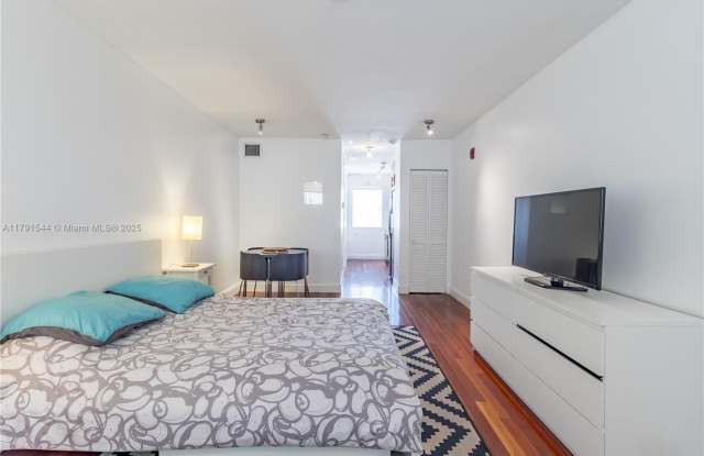 1340 Drexel Ave - 1340 Drexel Avenue, Miami Beach, FL 33139