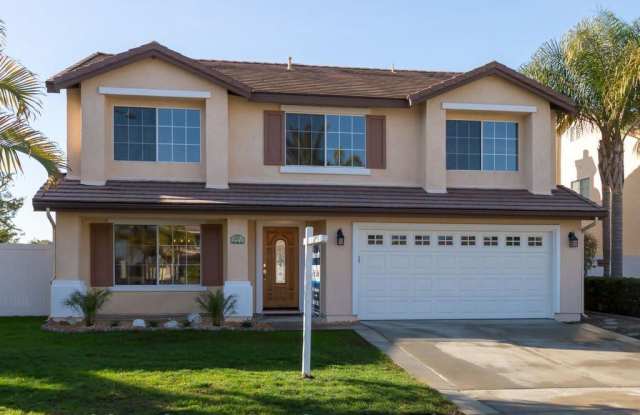 493 Lexington Court Gallery 2