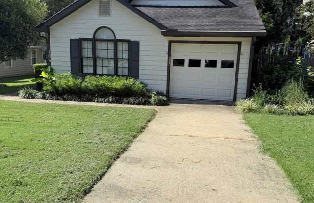 Cul-de-Sac Living in Sorensen Ridge! photos photos