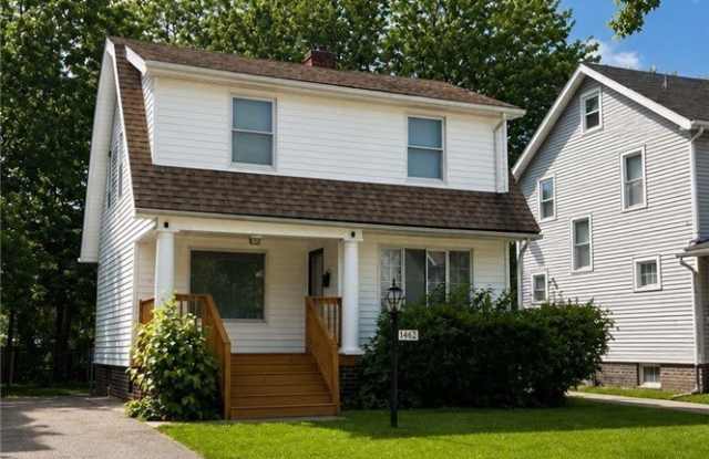 1362 Shaw View Avenue photos photos