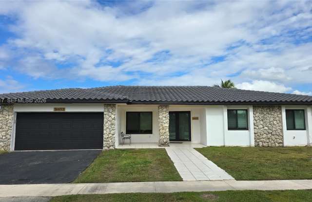 16653 Golfview Dr photos photos 16653 Golfview Dr photos photos