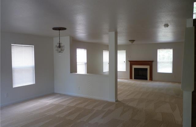1315 Waterlily Lane Gallery 3