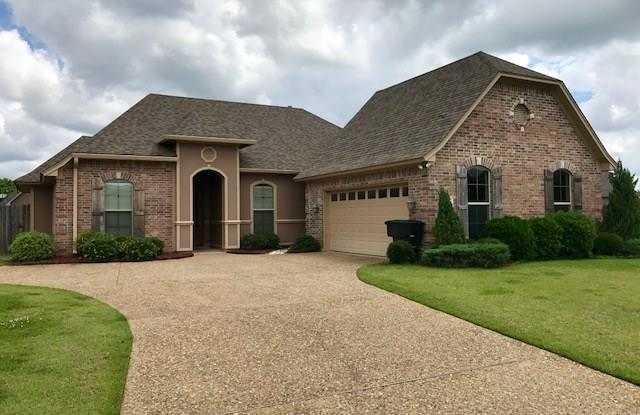 524 Half Moon Lane - 524 Half Moon Lane, Bossier City, LA 71111