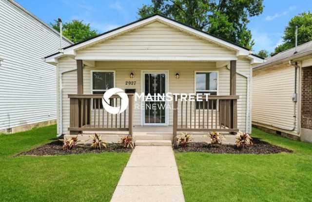 2927 Rowan Street photos photos