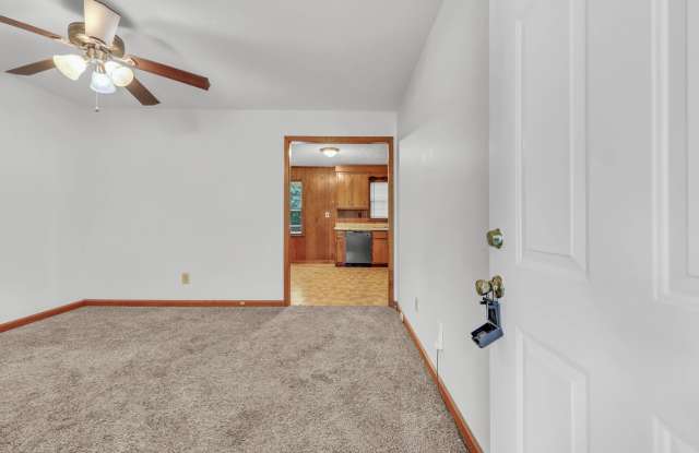88 Seminole Trail Gallery 3