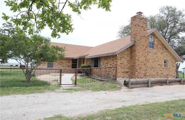 707 Old Seguin Luling photos photos