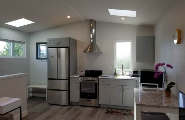 333 Pineview Dr - 333 Pineview Dr, Santa Clara, CA 95050