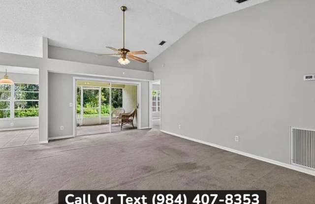 1004 Hardwood Dr Gallery 4