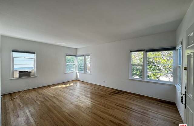 1246 Edris Dr Gallery 3
