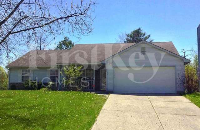 2835 Greenview Way photos photos