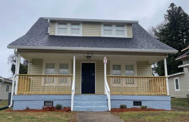 816 EFIRD STREET photos photos