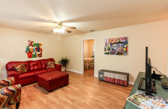 924 Cardinal Ln - 924 Cardinal Lane, Austin, TX 78704