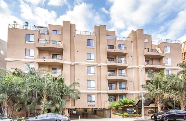 Hawthorne Regency Apartments photos photos