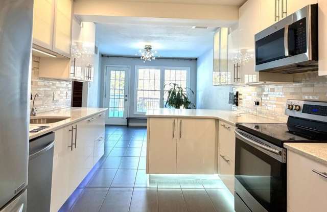 3 KAYLIN Corner - 3 Kaylin Corner, Chalfont, PA 18914