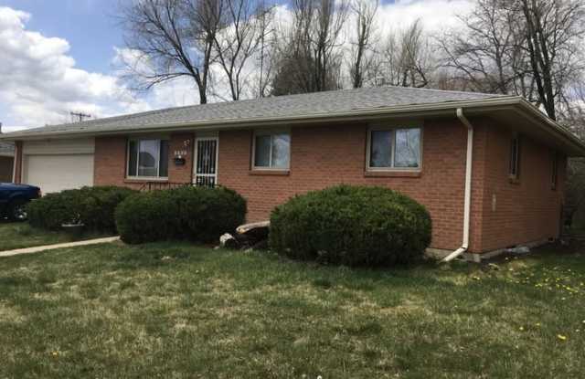 2535 21st Avenue Court photos photos
