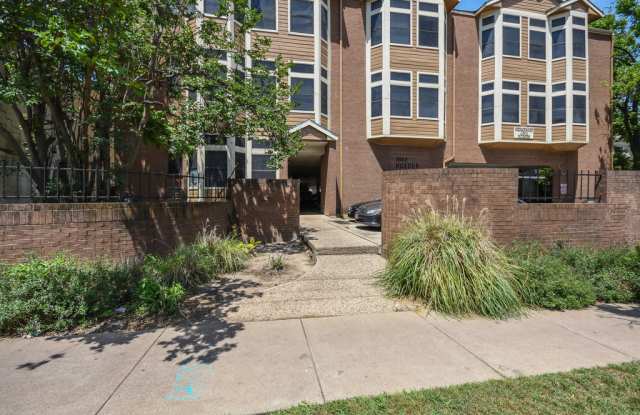 2802 Nueces St Apt 312 Gallery 3