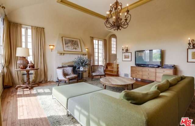 2062 GLENCOE WAY Gallery 4
