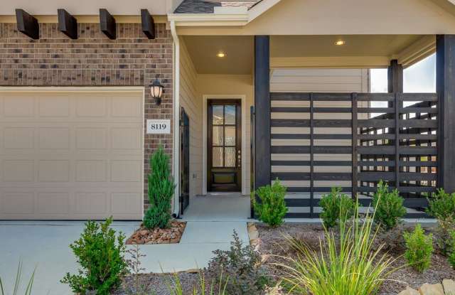 8119 Braddock Hills Lane Gallery 2