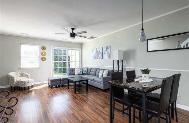 49 Tannenbaum Circle Gallery 4