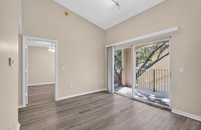 4271 SAN MARINO Boulevard Gallery 3