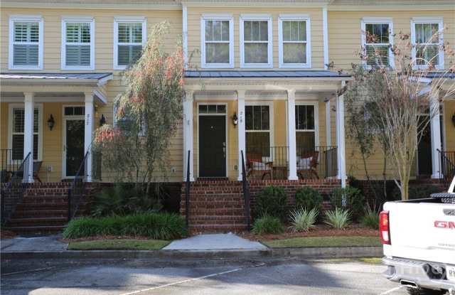219 Lake View Drive Gallery 2
