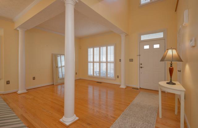 8805 Sumner Grove Drive Gallery 2