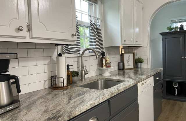 610 South Center Avenue photos photos