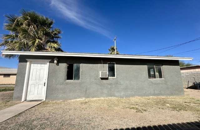 372 West Northern Avenue photos photos