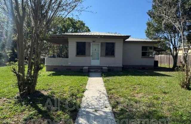 745 E Valencia St. photos photos