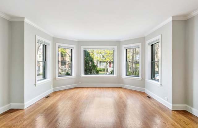 6417 North Glenwood Ave. photos photos