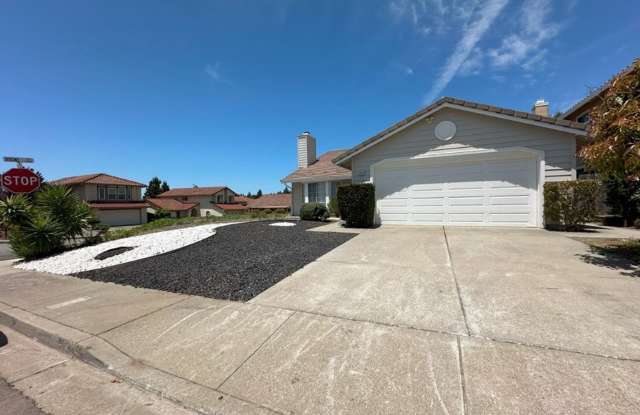 Nor Cal Realty, Inc. - 3 Bedroom 2 Bath with 2 car garage in Palomares Hills photos photos
