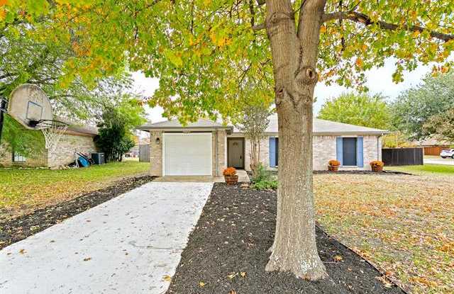 4520 Bryan Circle Gallery 3