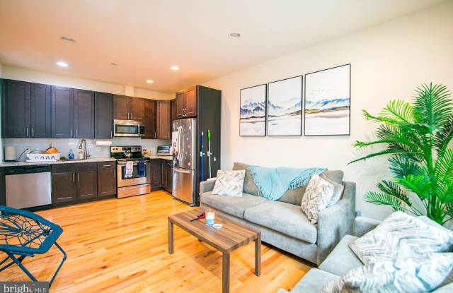 1242 POINT BREEZE AVENUE photos photos