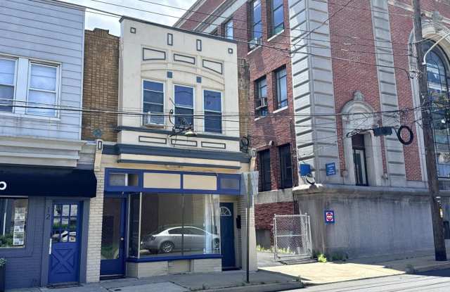 10 E GLENSIDE Avenue Gallery 3