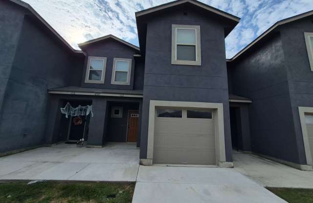 6530 Marcel Way #102, San Antonio, TX. 78233 Gallery 1
