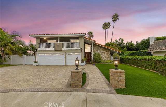 17850 Winterberry Street Gallery 1