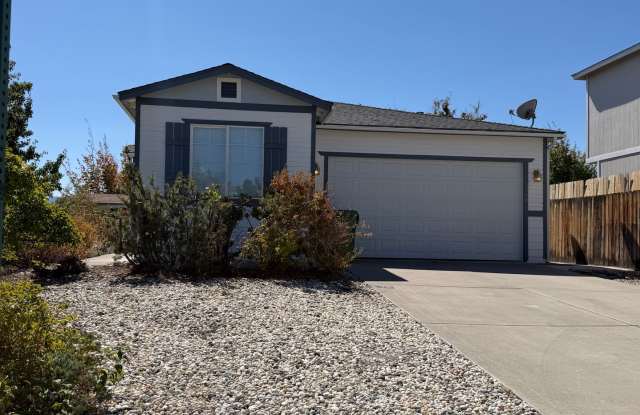 Northwest 3 bedroom, 2 bathroom home available now! Gallery 1