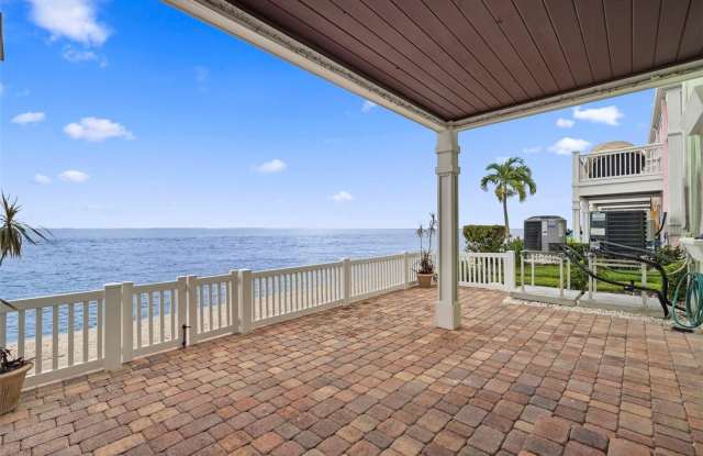 5118 COQUINA KEY Drive SE Gallery 2