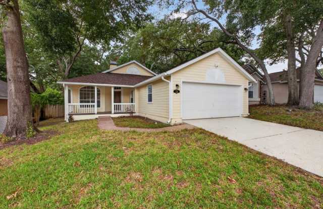 1008 ROYAL OAKS Drive Gallery 1