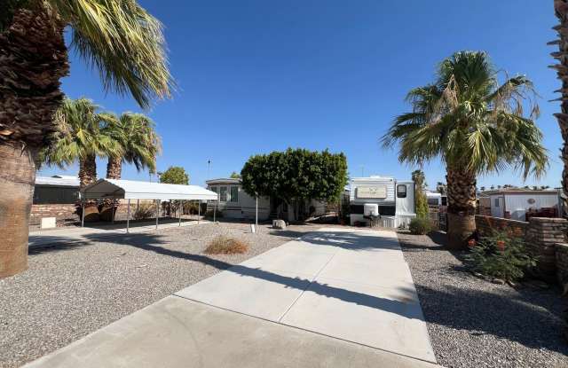 SHORT TERM FOOTHILLS RETREAT! Gallery 4